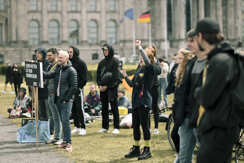 Demonstration von SOS Humanity